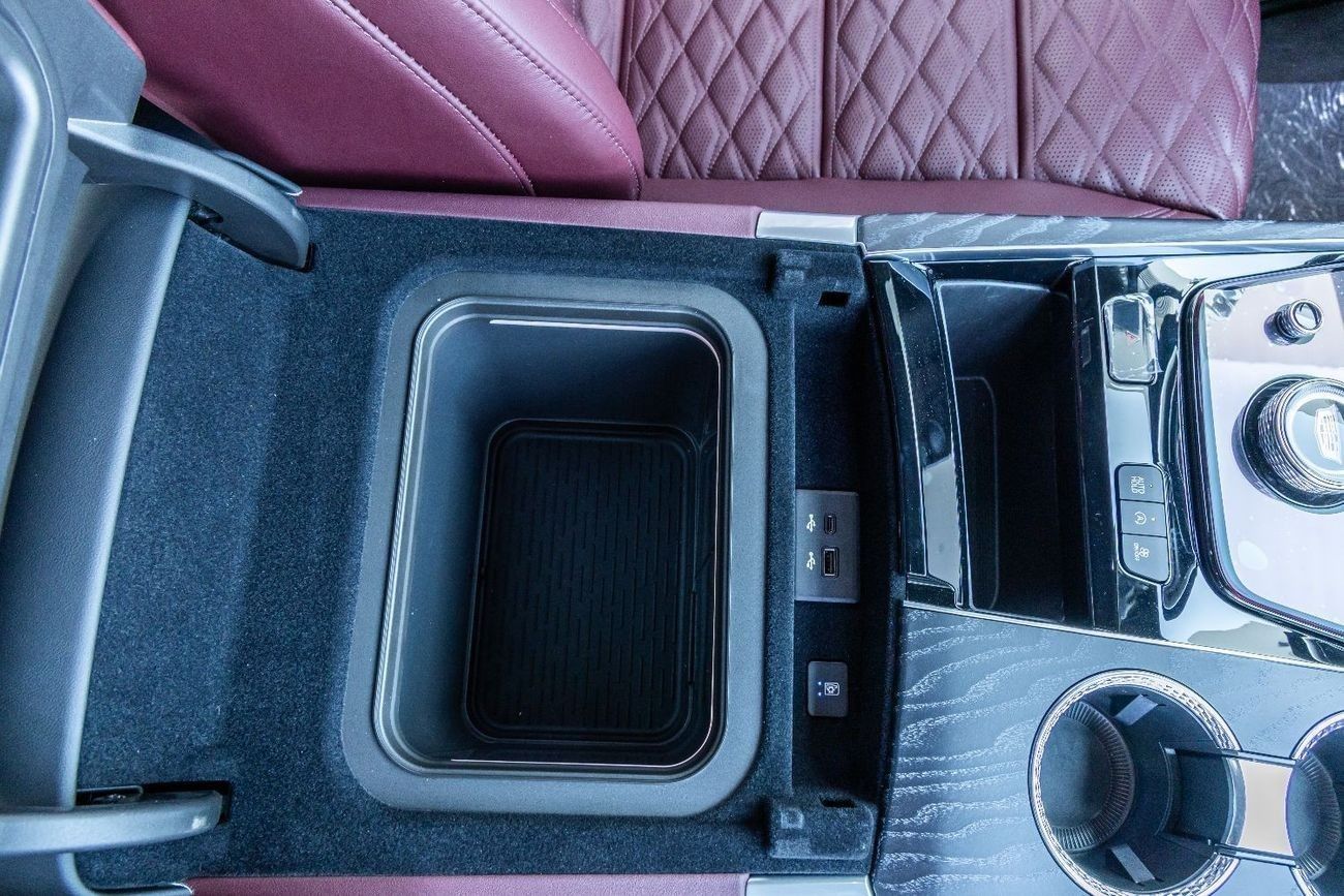 كاديلاك إسكالاد Premium Luxury 6.2L AWD Cadillac Escalade Premium Luxury Brand New - 2025 (Export)