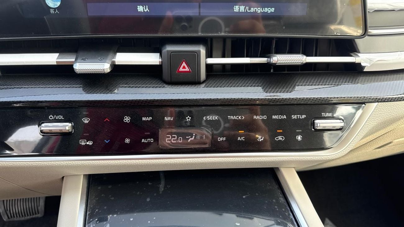 Kia Sportage 1.5L PREMIUM SMART WITH POWER TAIL GATE 2025, EXPORT ONLY