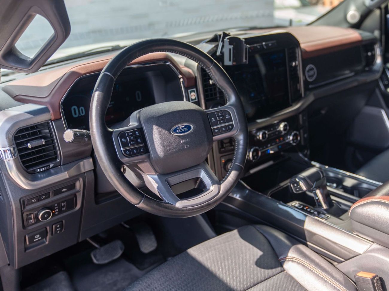 Ford F 150 LARIAT 5.0L V8