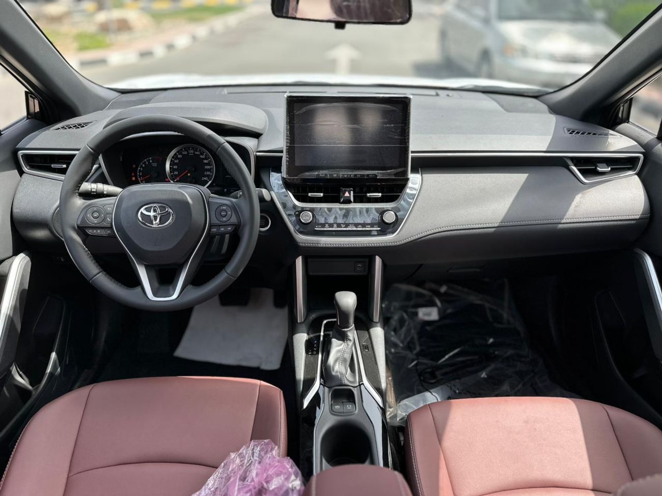 Toyota Corolla Cross TOYOTA COROLLA CROSSOVER 1.8L PET-A/T -FULL - SUNROOF /LTR- 25YM