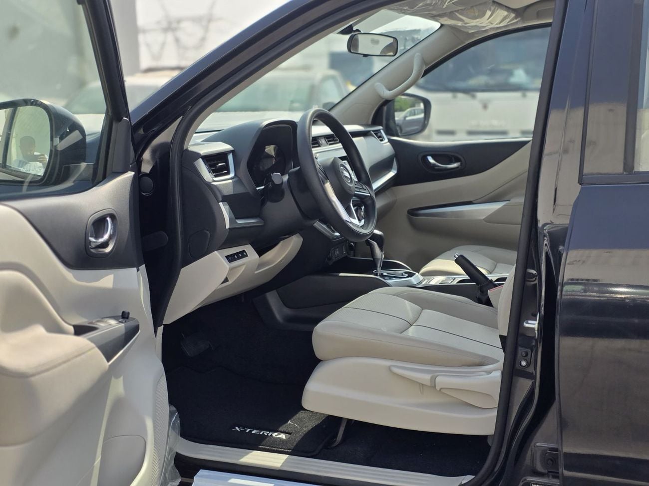 نيسان إكستيرا SE 2.5L 4WD
