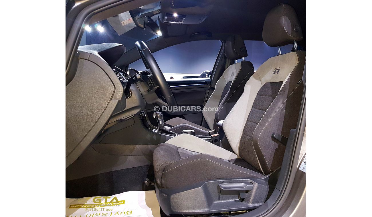 فولكس واجن جولف 2017 Volkswagen Golf R, VW Warranty+Service Contract, GCC, Low Kms