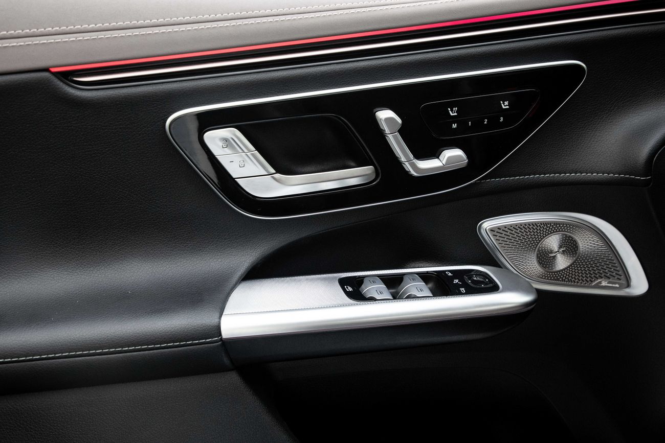 مرسيدس بنز EQE 500 EQE 500 4Matic | 4,309 P.M | 0% Downpayment | EQE 500 | GARGASH WARRANTY/SERVICE!