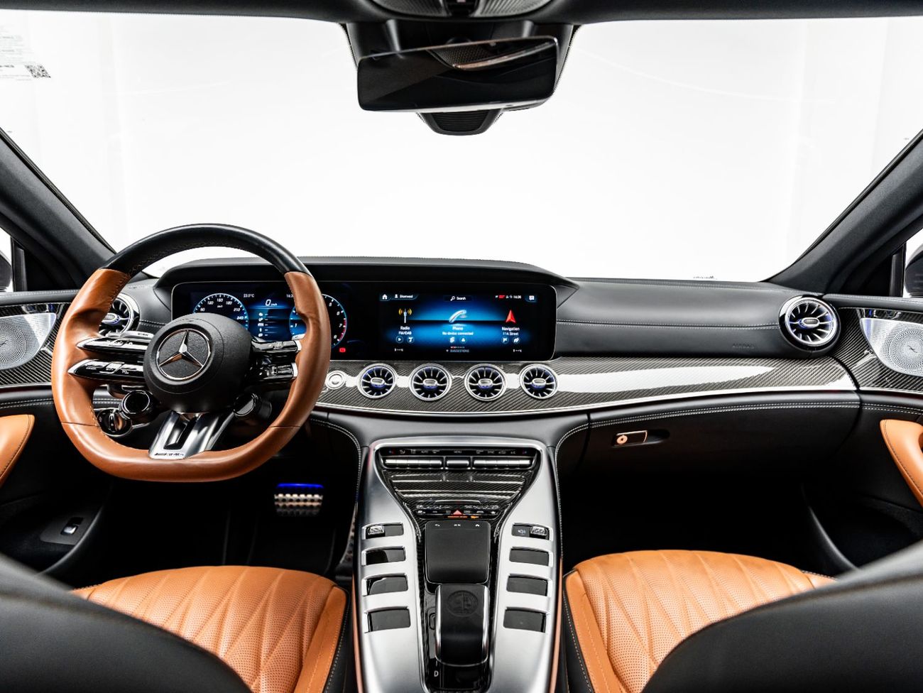 مرسيدس بنز ايه ام جي جي تي 53 2022 Mercedes GT 53 AMG, 3.0 TC I6, AWD, 429bhp, 9 Speed Automatic