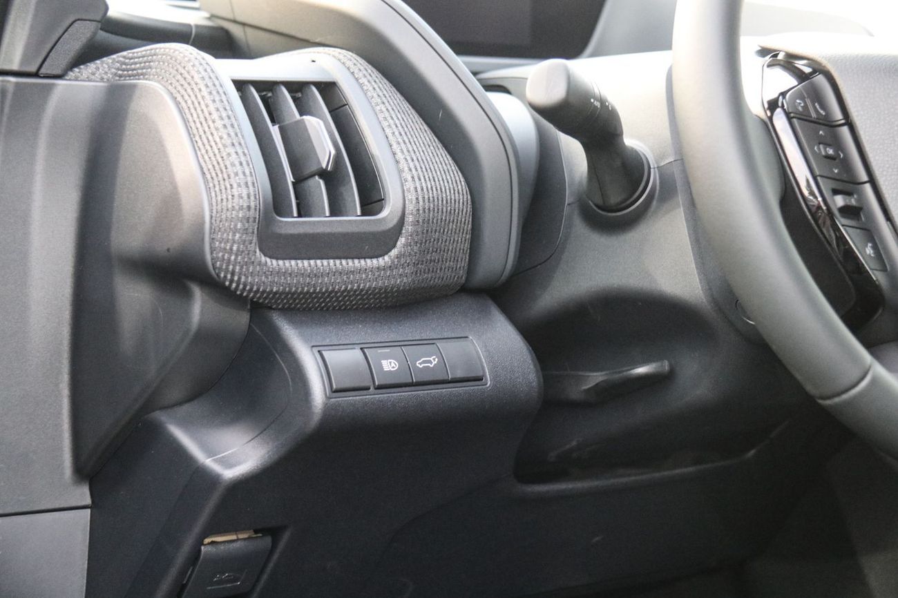 Toyota bZ4X TOYOTA BZ4X 2025 | BEST EXPORT PRICE | RAMADAN OFFER