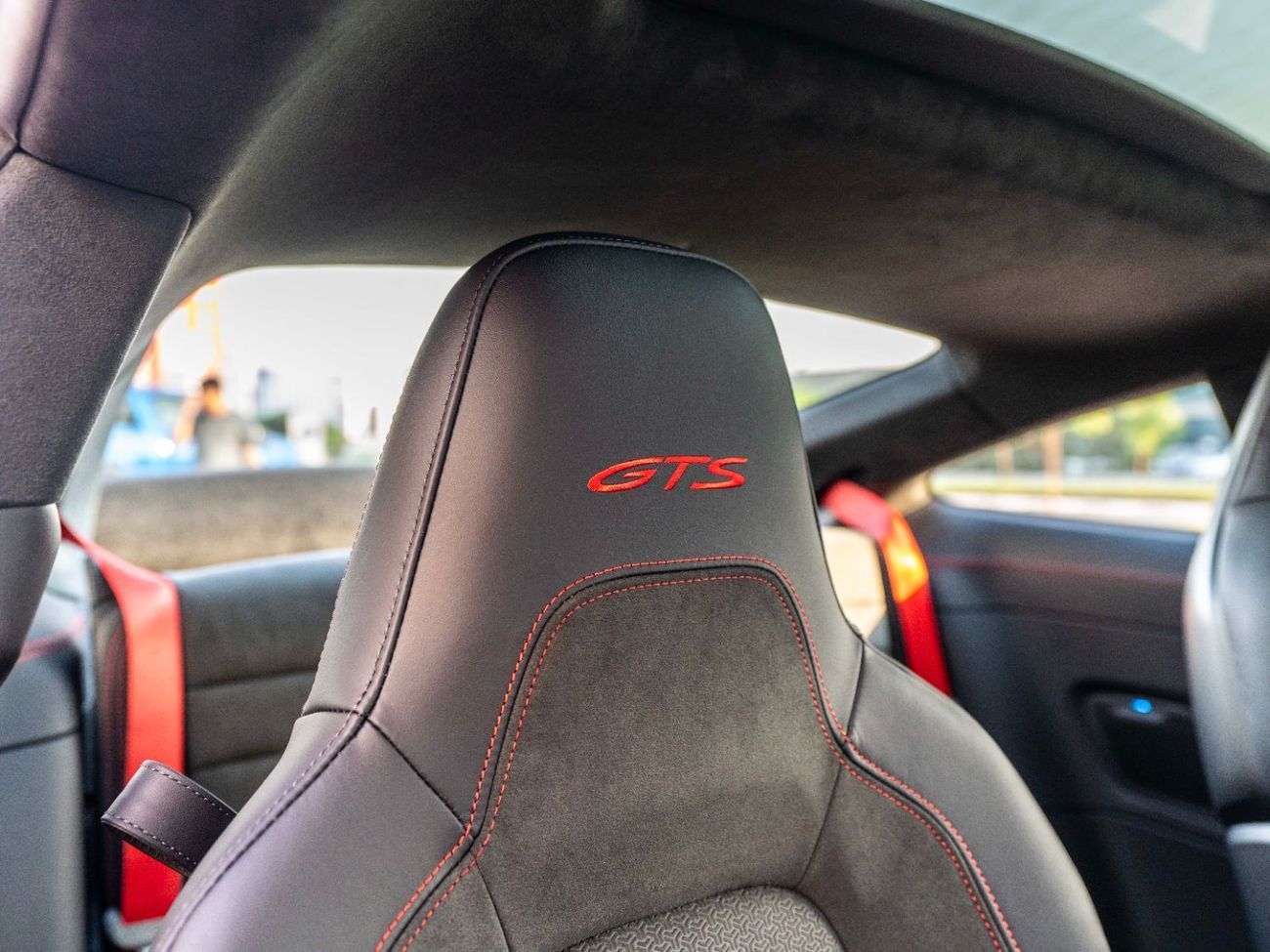 Porsche 911 Carrera GTS