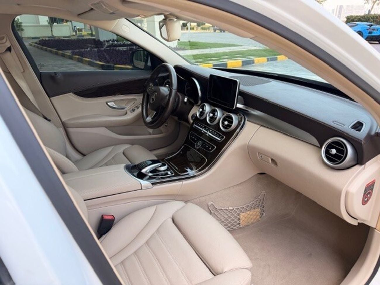 Mercedes-Benz C 200 AMG