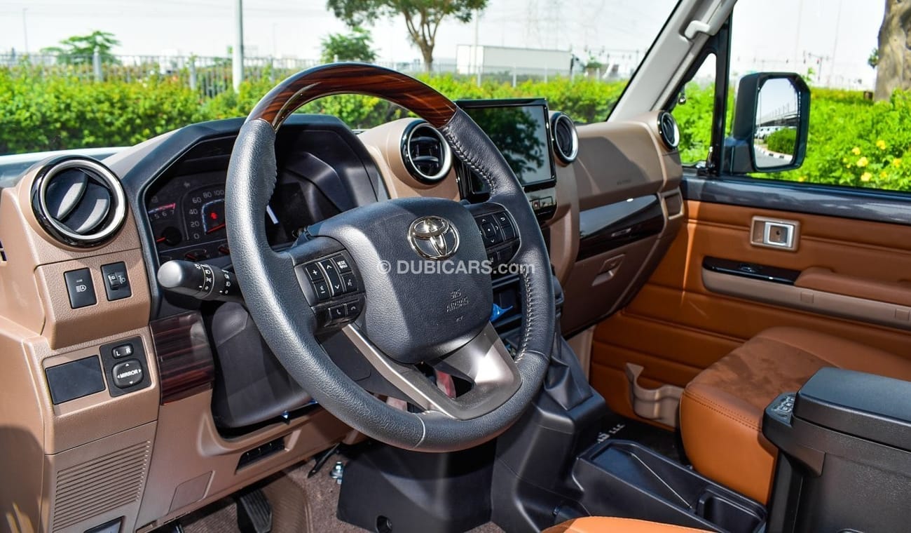 تويوتا لاند كروزر 70 VX 4.0 L V6