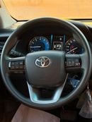 Toyota Fortuner SR5 2.7L PETROL A/T 7 SEATER