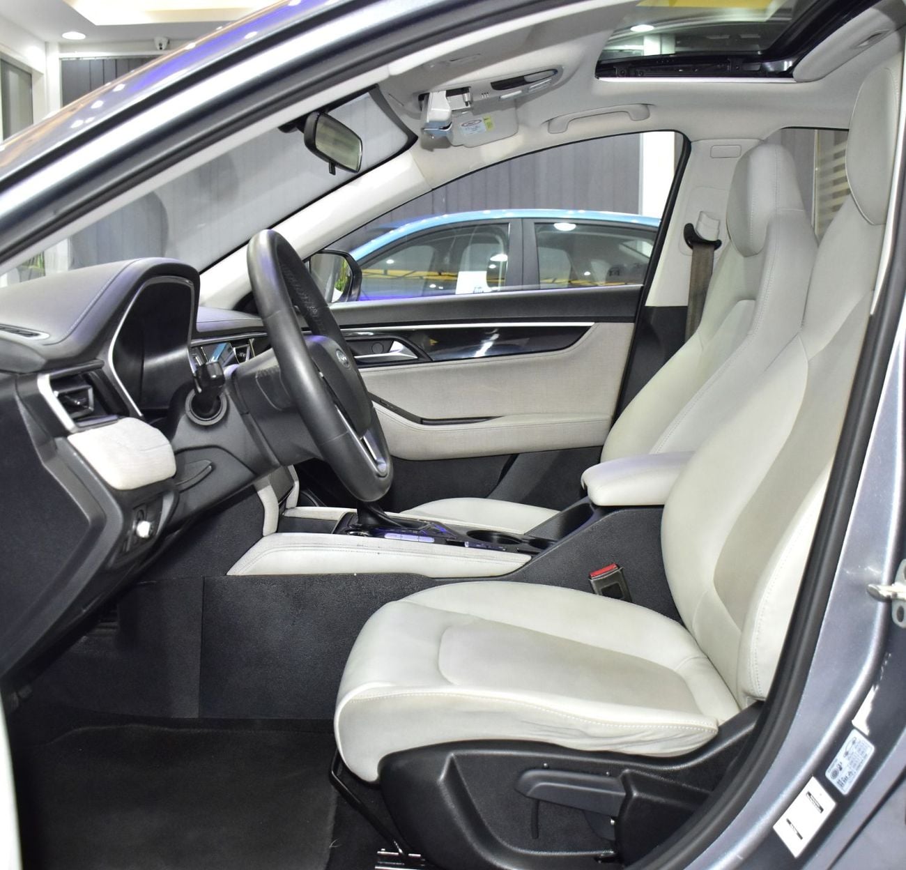 JAC J7 INTELLIGENT EXCELLENT DEAL for our JAC J7 ( 2023 Model ) in Grey Color GCC Specs