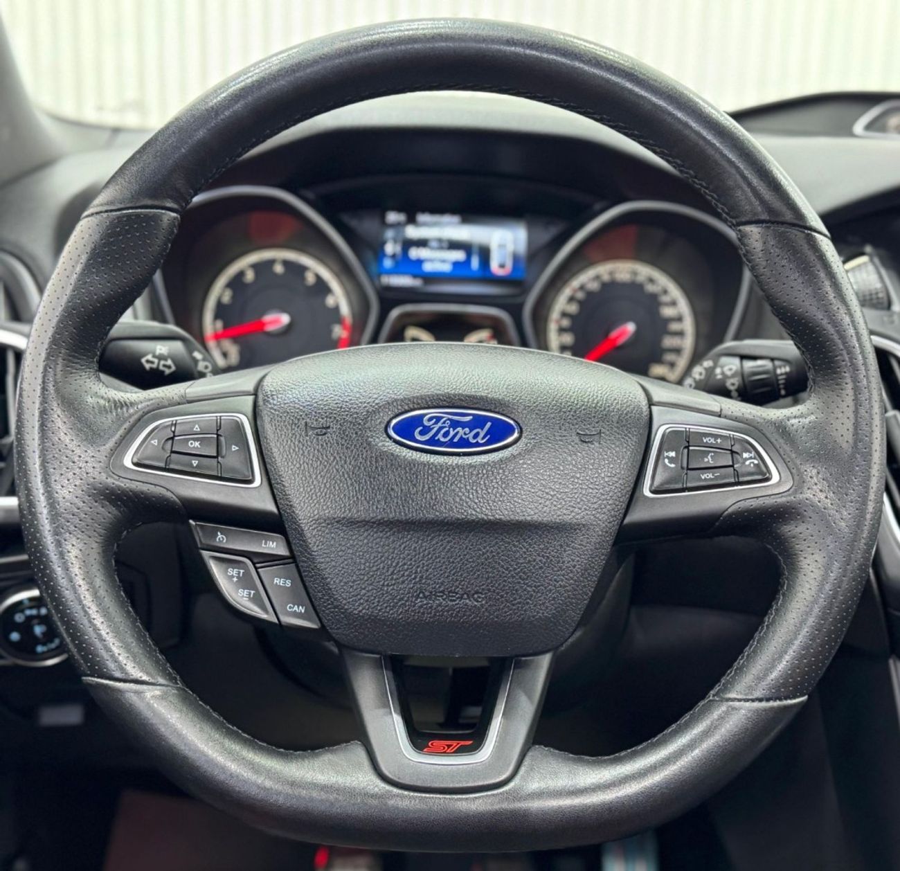 Ford Focus ST 2.0L 2016 Ford Focus ST, July 2025 Ford Warranty, Full Ford Service History, Manual Transmission,