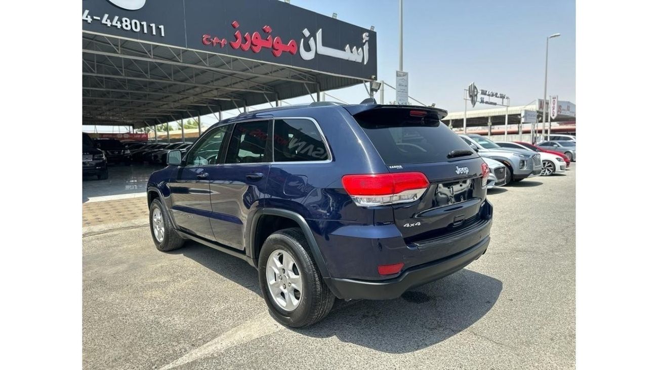 جيب جراند شيروكي لاريدو