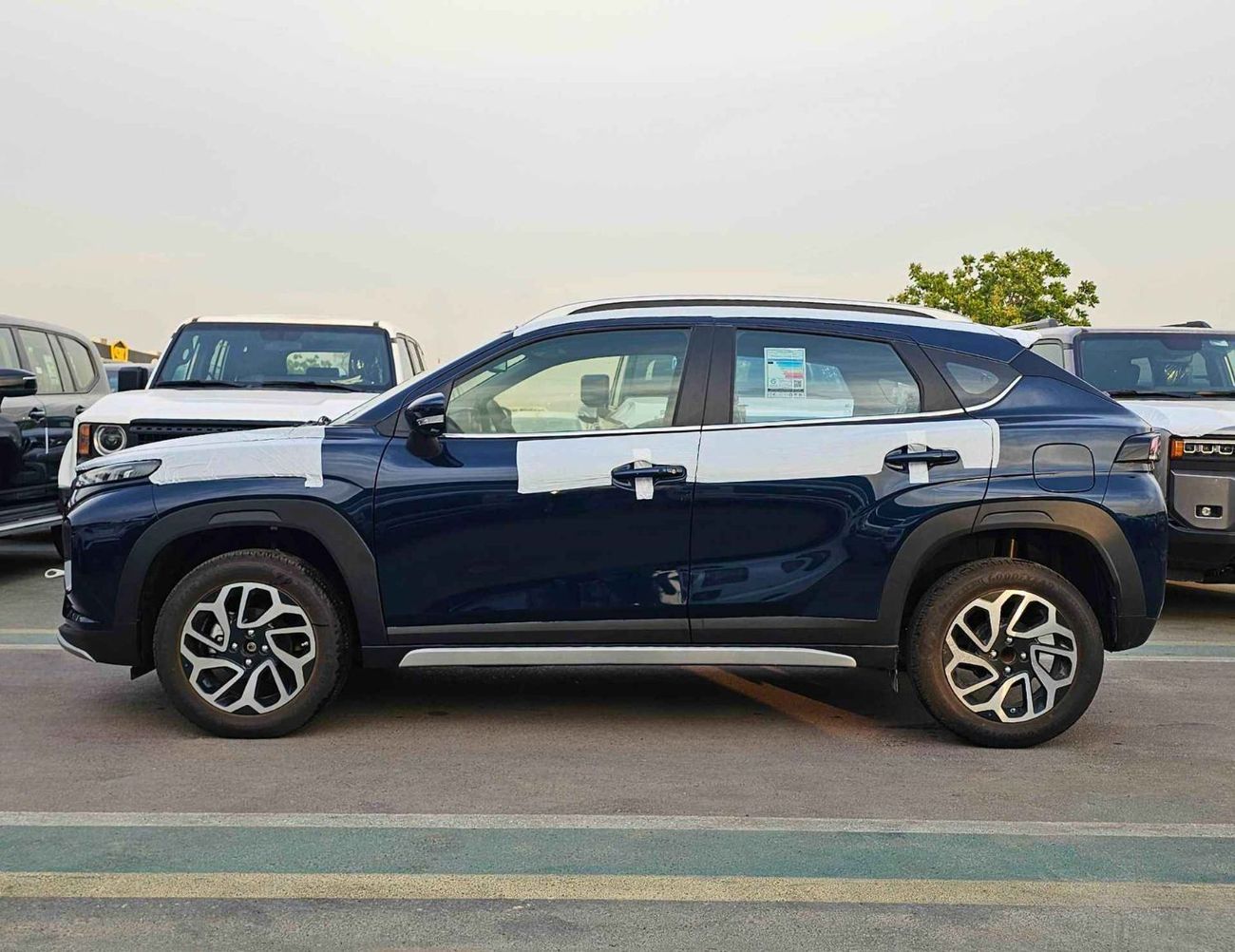 Suzuki Fronx GLX / EURO 5 HYBRID / 1.5L V4 / HEADUP DISPLAY (CODE # GLX)