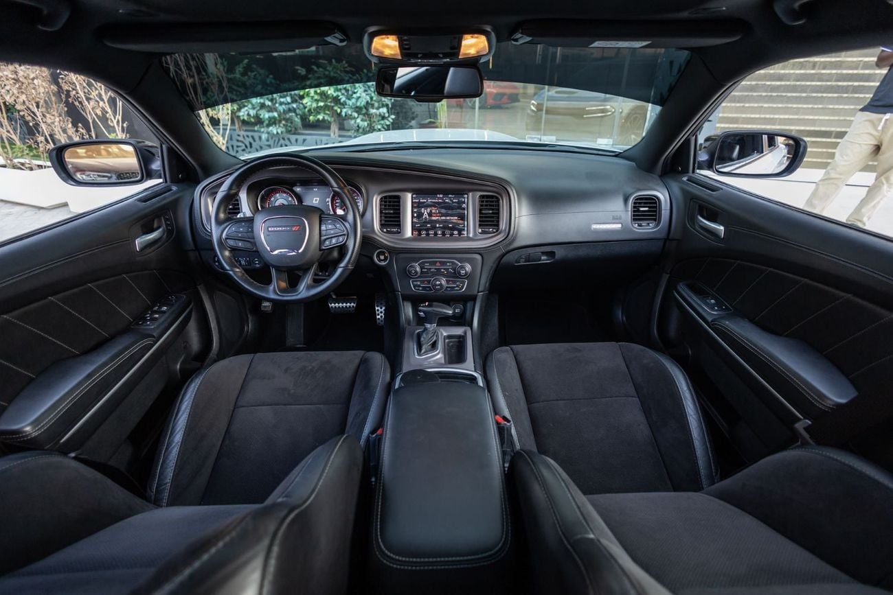 دودج تشارجر R/T دودج تشارجر R/T 5.7 V8 HEMI موديل 2023 في دول مجلس التعاون الخليجي | ضمان الوكالة