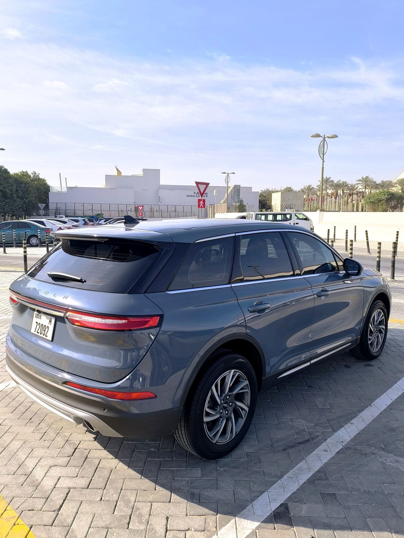 لينكولن كورساير Std 2.0L