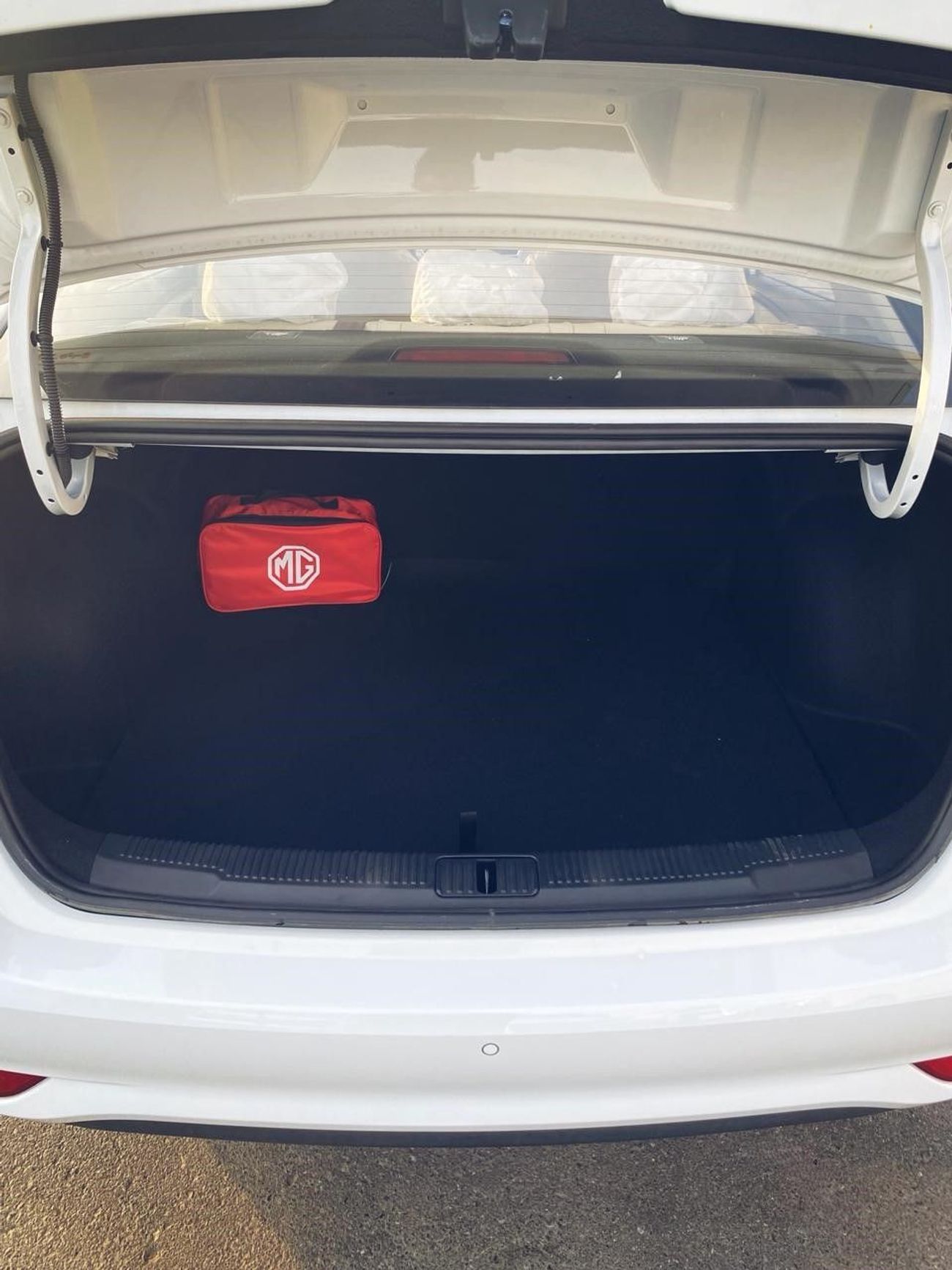 أم جي 5 MG5 1.5L 2023 GCC