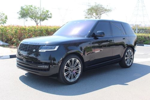 لاند روفر رينج روفر 2023 / رينج روفر VOGUE / HSE / P530 V8 / دول مجلس التعاون الخليجي تحت الضمان وعقد الخدمة من شركة الط