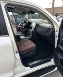 تويوتا لاند كروزر VXR