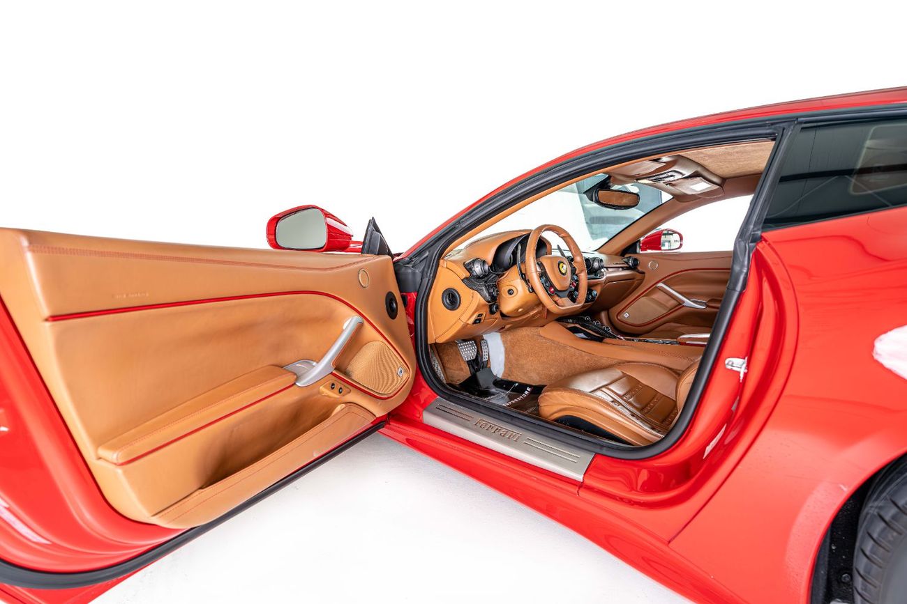 Ferrari F12 Berlinetta Std 6.3L High Specifications-Special Order-Daytona Style Seats-JBL Sound System