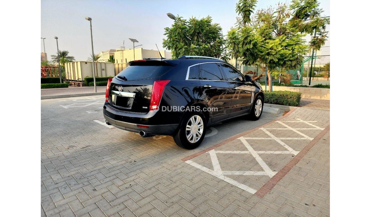 كاديلاك SRX لاكجري