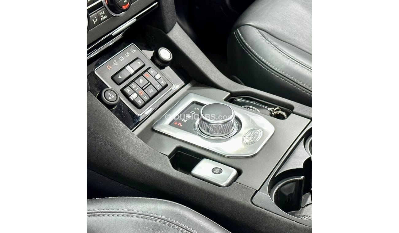 لاند روفر دسكفري 2016 Land Rover LR4 Landmark Edition, Full Service History, Warranty, GCC