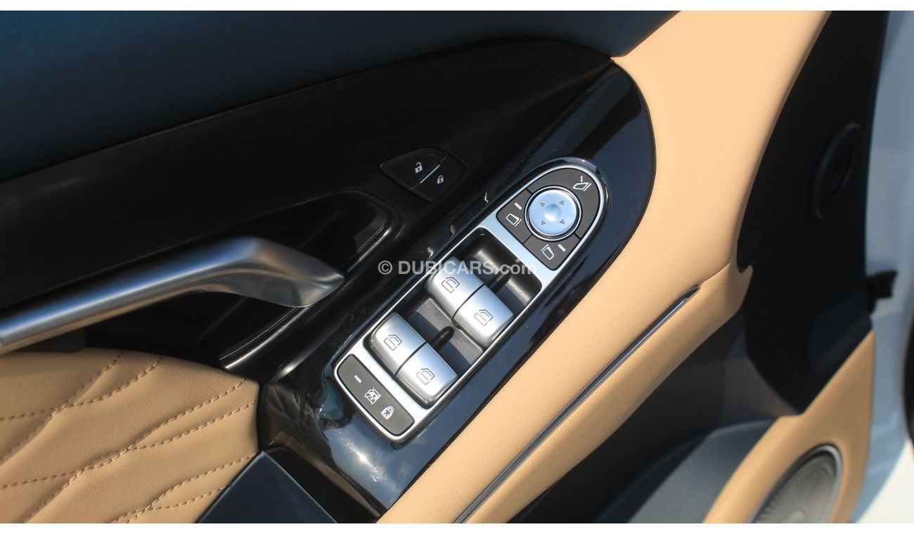 فويا فري Luxury Electric Car AWD 2022 Model Year only for export