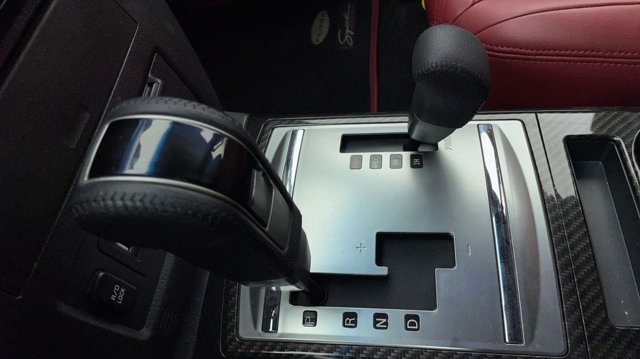 Mitsubishi Pajero GLS H/L SIGNATURE EDITION 3.8 | Zero Down Payment | Home Test Drive