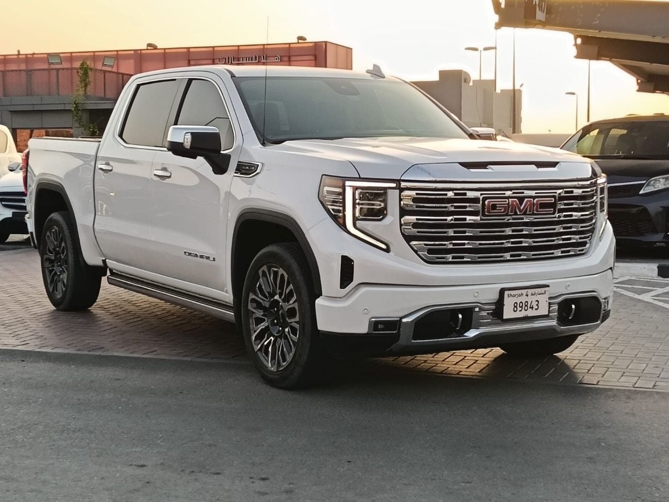 جي أم سي سييرا 1500 CREWCAB ELEVATION