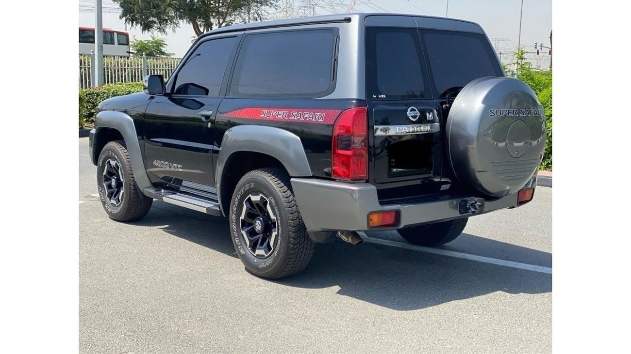 Nissan Patrol Super Safari GCC UNDER WARRANTY NEAT AND CLEAN