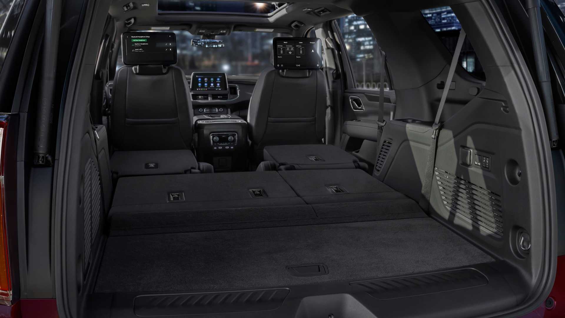 Chevrolet Tahoe interior - Cabin View