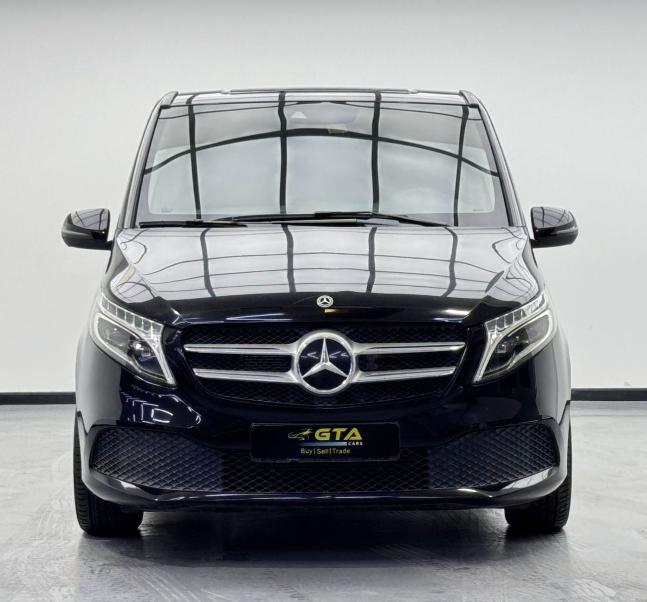 Mercedes-Benz V 250 Std 2.1L 2022 Mercedes-Benz V250, 1 Year Warranty Unlimited KM, Full Service History, GCC