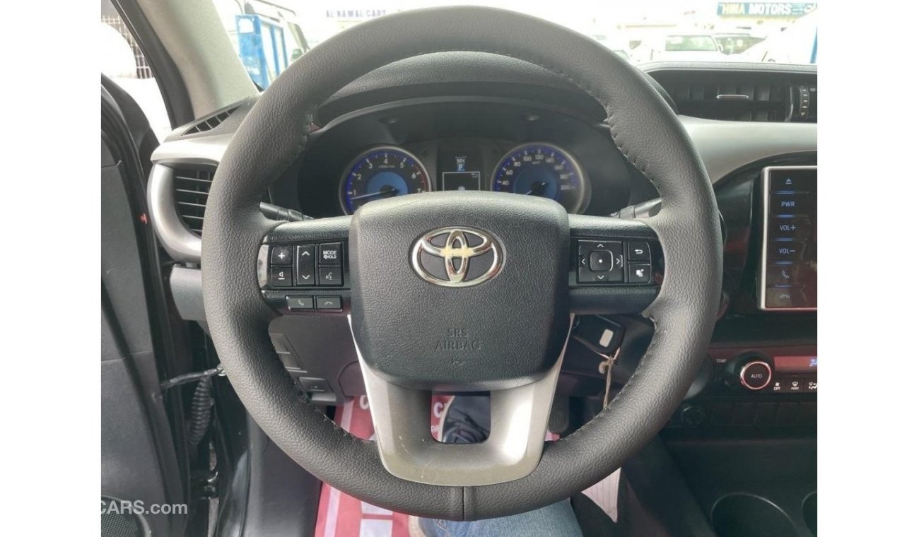 Toyota Hilux GLX 2.7 4 cylinder