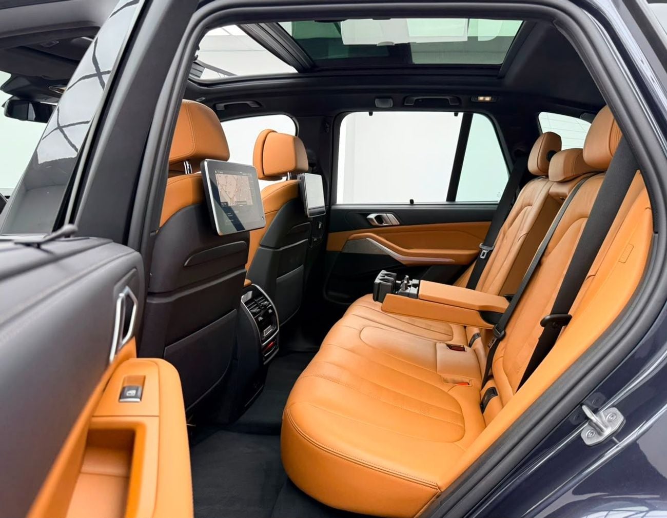 BMW X5 XDRIVE40i EXCLUSIVE M SPORT PACKAGE 2022 BMW X5 xDrive40i M-Sport, Warranty, Full BMW Service History, Very Low Km, GCC