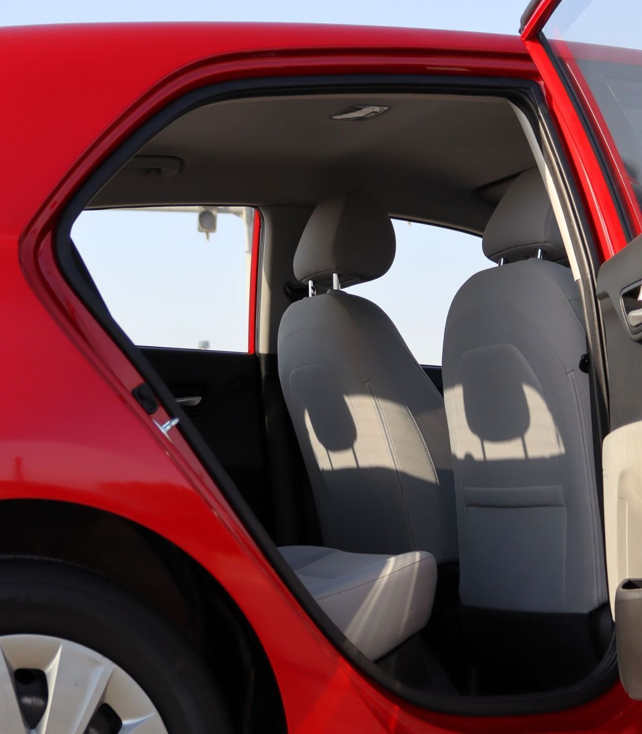 Kia Rio EX 1.4L (100 HP) Hatchback