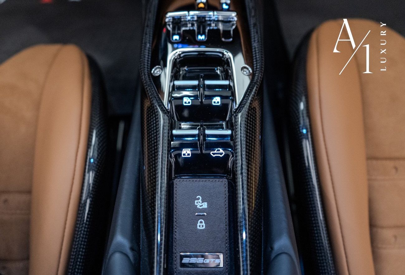 Ferrari 296 GTS 2025 Ferrari 296 GTS, With 7 Year Service Contract, Carbon Fibre Package, Fully Loaded, Europe Specs