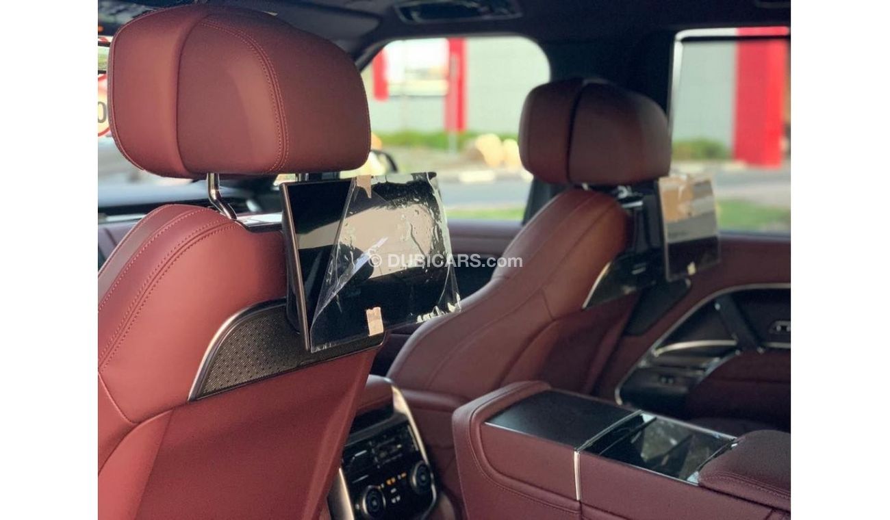 Land Rover Range Rover GCC SPEC UNDER WARRANTY AND SERVICE CONTRACT