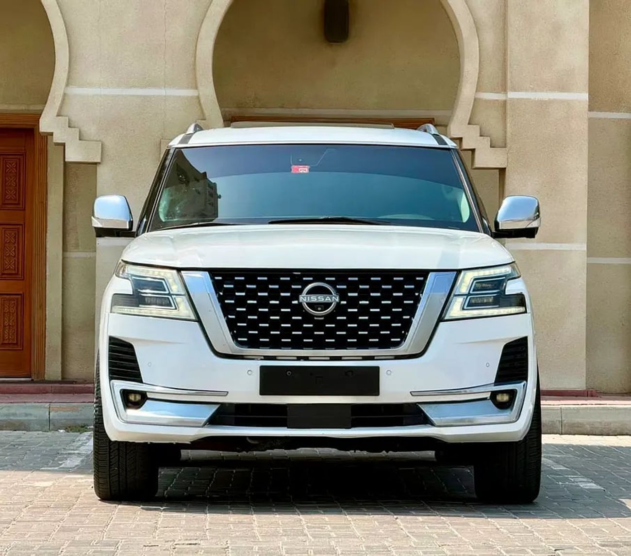 Nissan Patrol LE PLATINUM محول خليجي فل المكينه الكبيرة LE Platinum GCC Specs - Excellent Condition