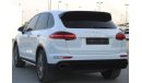 Porsche Cayenne PORSHE CAYENNE 2016 WHITE GCC EXCELLENT CONDITION WITHOUT ACCIDENT