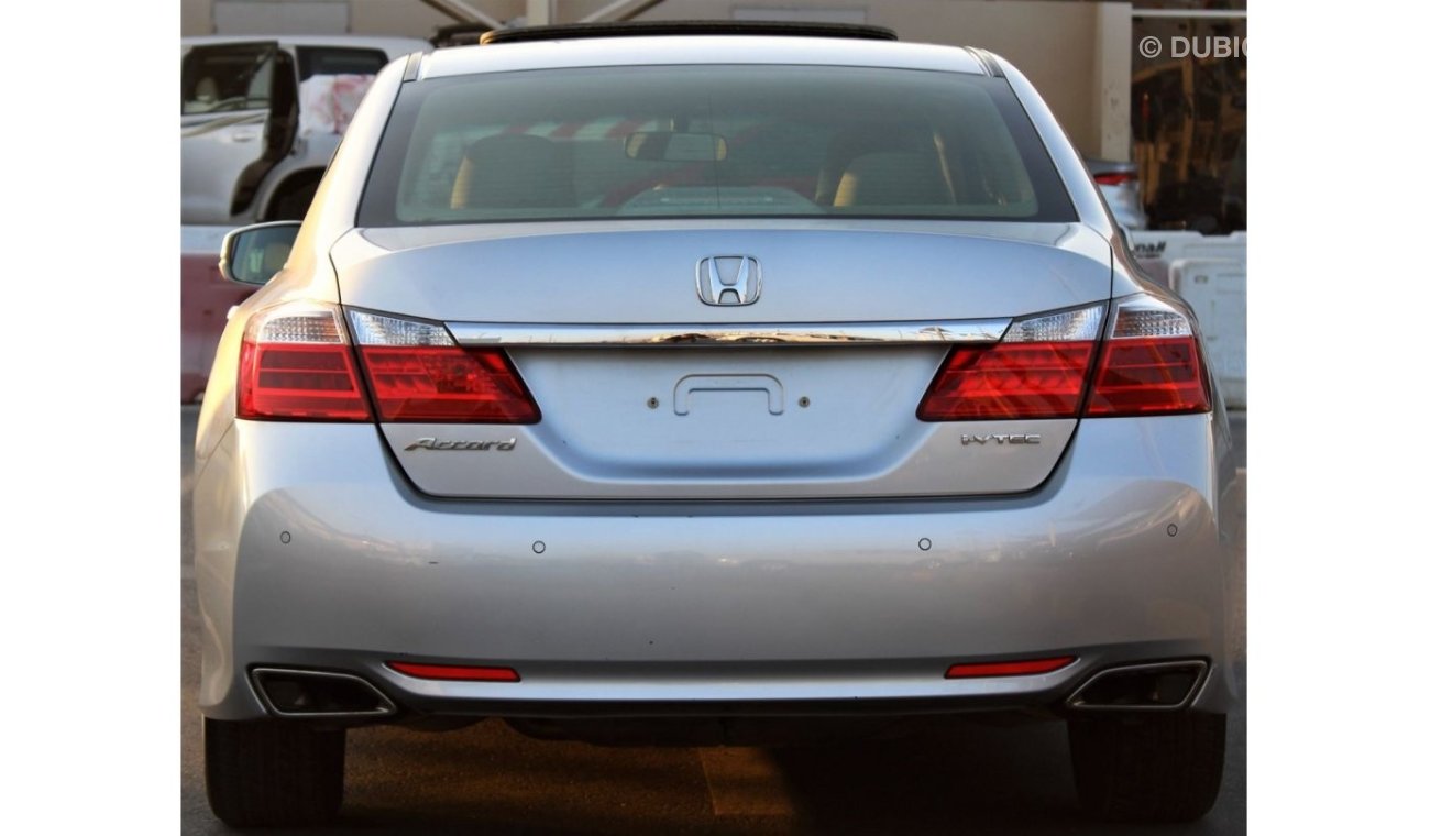 Honda Accord Honda Accord 2016 GCC in excellent condition, without paint, without accidents