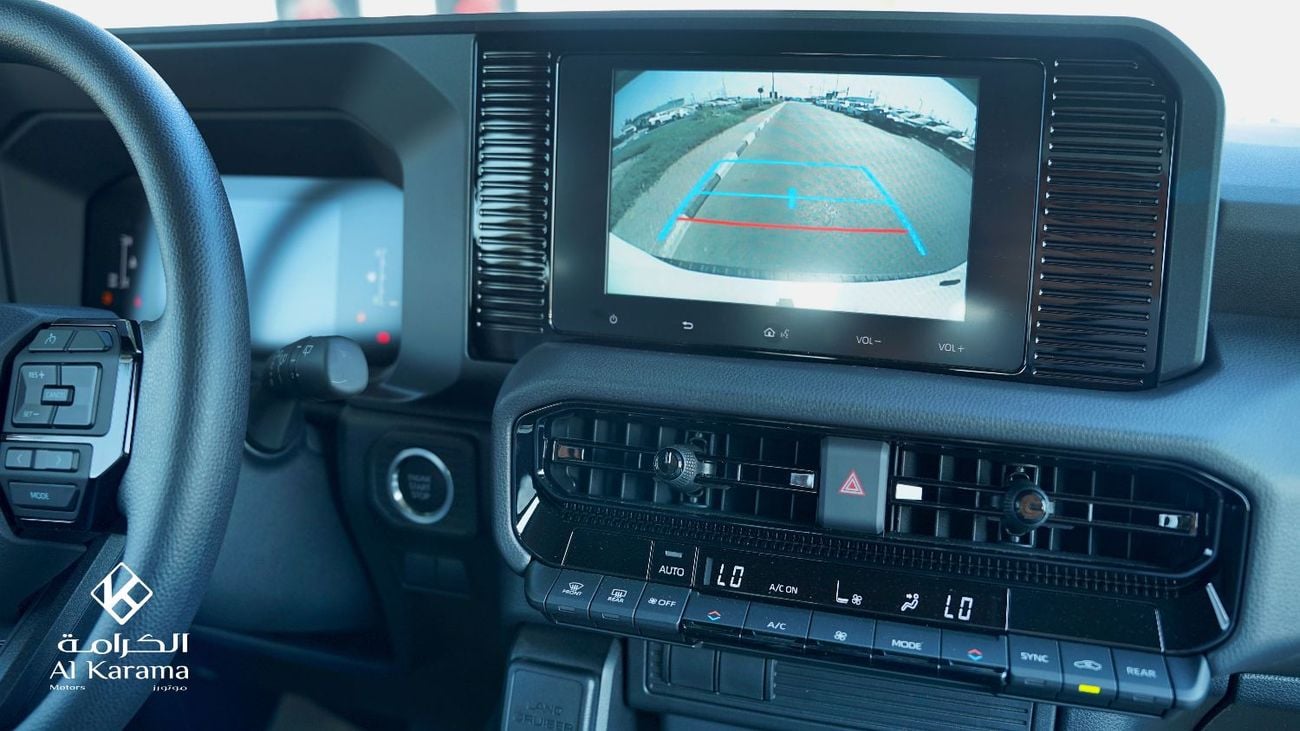 تويوتا برادو محرك 2.4 لتر Urban E | قفل تفاضلي | كاميرا خلفية | 7 مقاعد قابلة للطي | عداد كيلومترات صفر