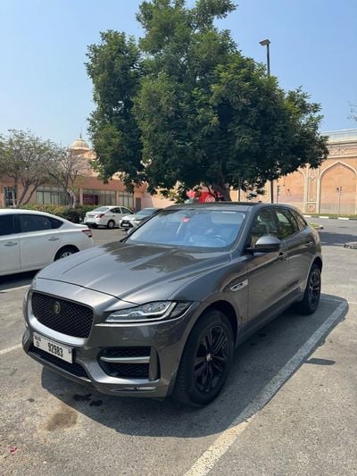 جاكوار F بيس آر سبورت