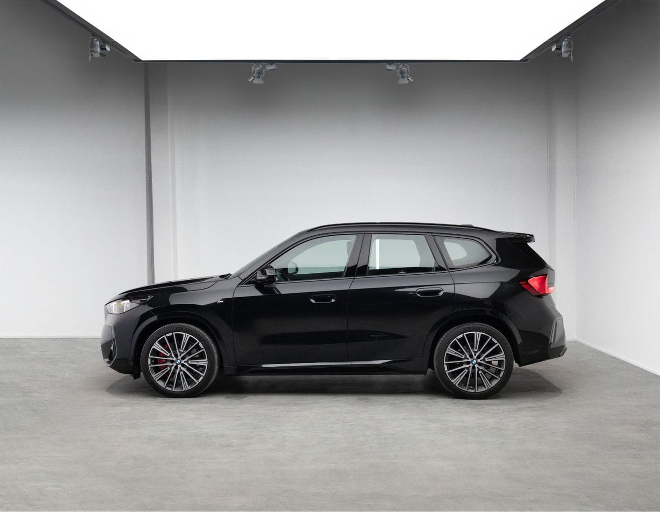 بي أم دبليو X1 xDrive 20i M Sport