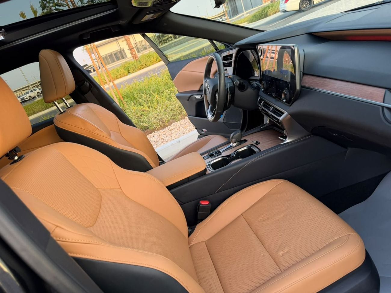 لكزس RX 350h PLATINUM