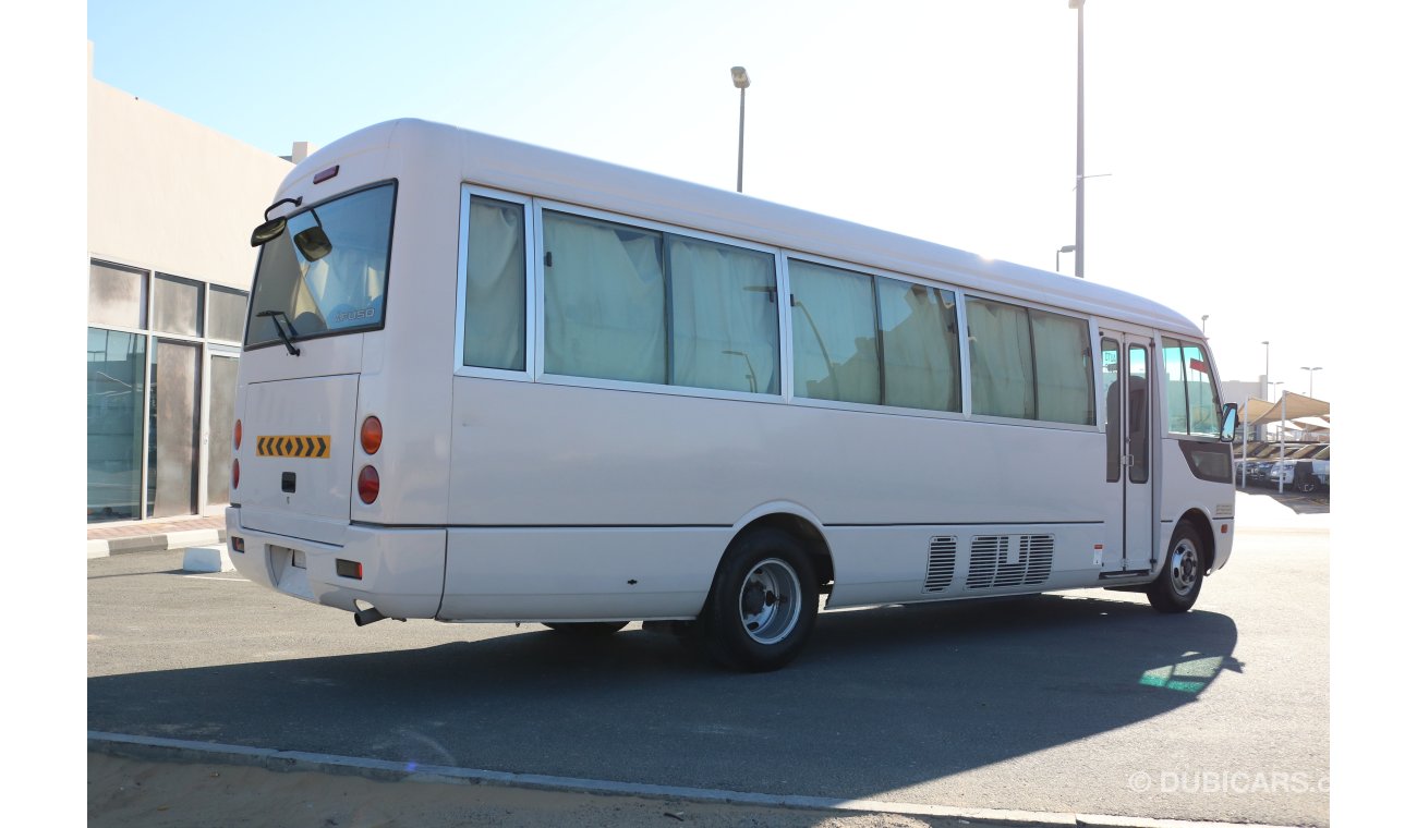 Mitsubishi Rosa 34 SEATER