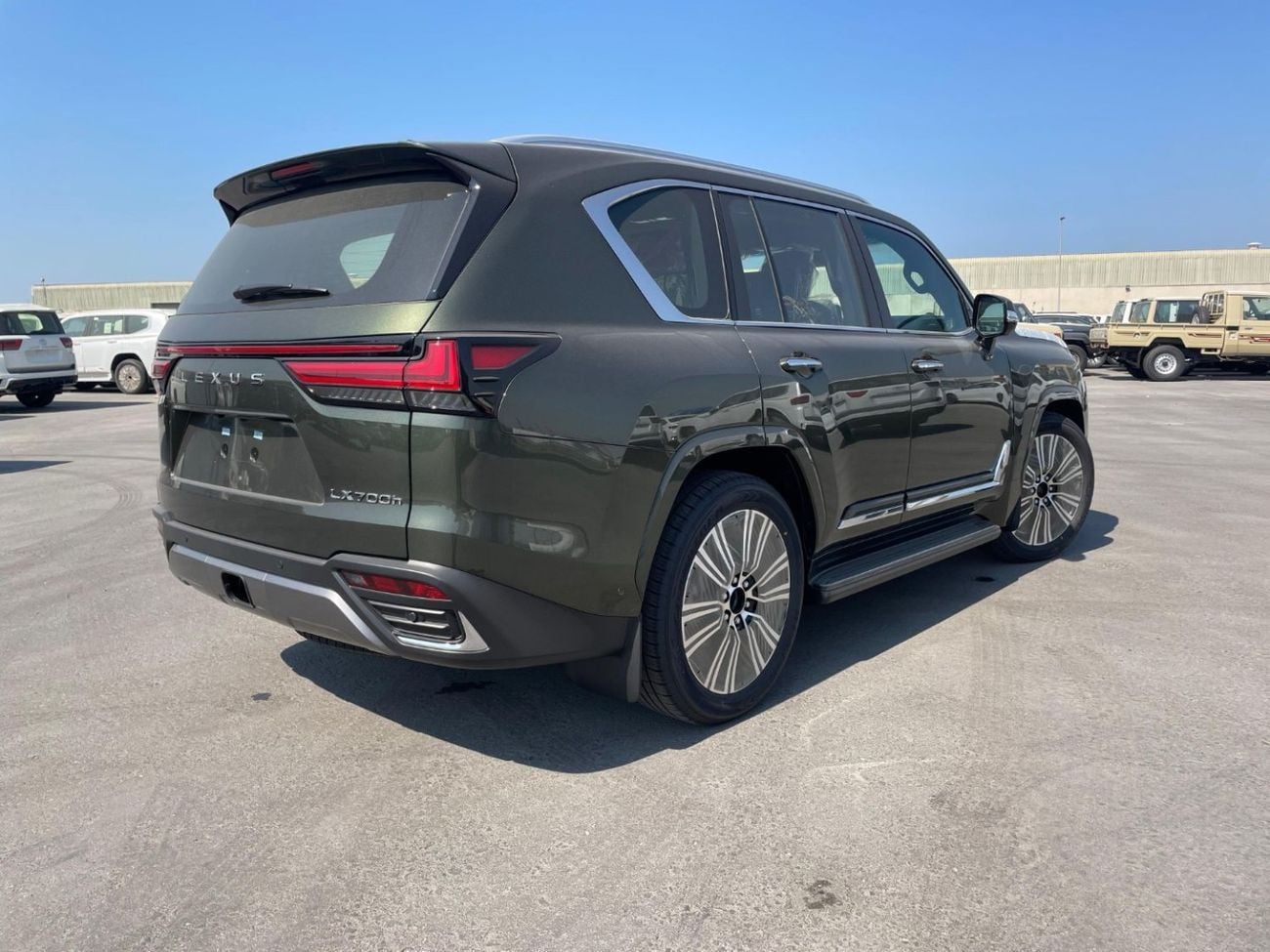 Lexus LX700h Signature 3.5L HYBRID 2025