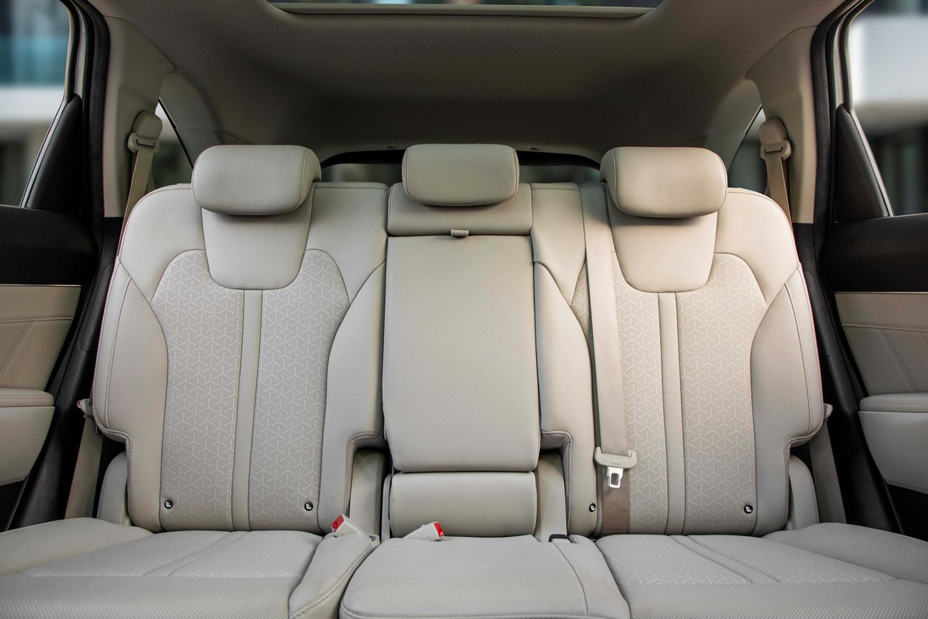 Kia Sorento Sorento | 2,155 P.M | 0% Downpayment | IMMACULATE | Ramadan Offer!