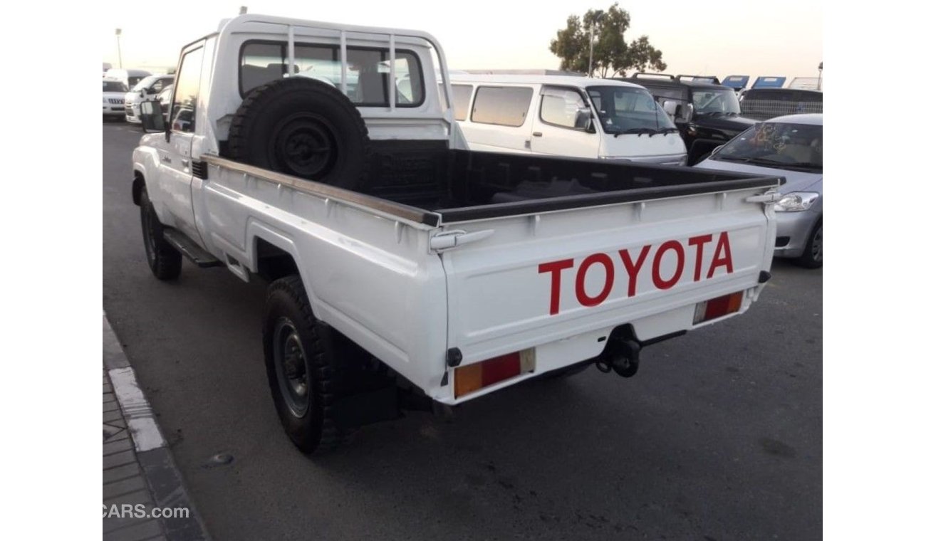 Toyota Land Cruiser Pick Up Land Cruiser Pickup  Single Cabin (Stock no PM 102 )