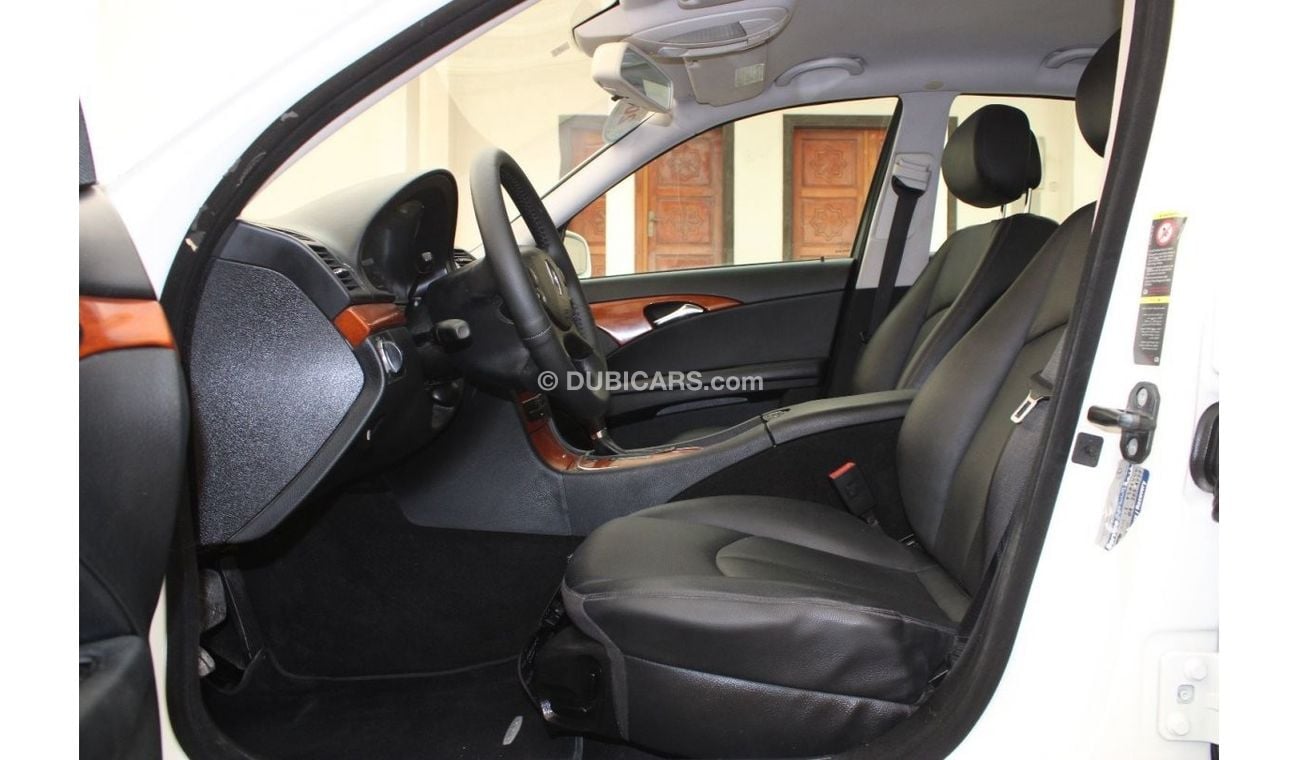 مرسيدس بنز E200 مرسيدس E200 2008 خليجي بحالة ممتازة بدون حوادث نظيفه جدا من الداخل والخارج