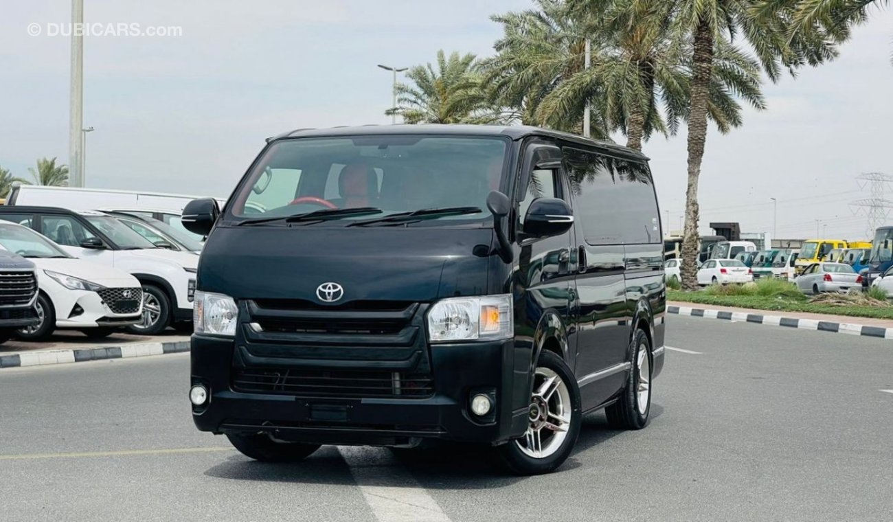 Toyota Hiace 03/2016 Push Start| Japan Import | Diesel Turbo | Right-Hand Drive | Leather seats