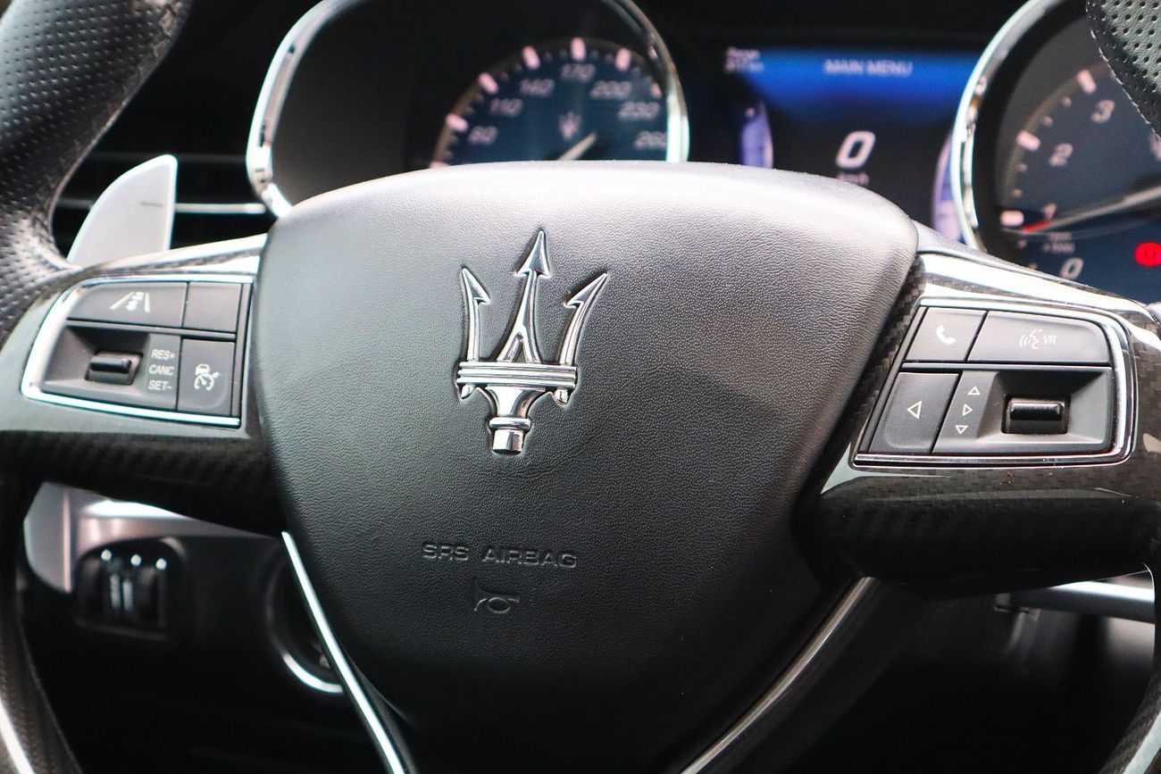 Maserati Quattroporte GTS 3.8L